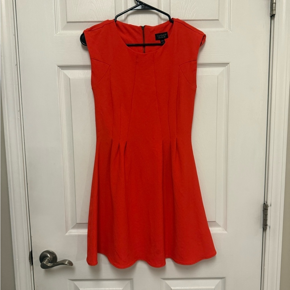 TOPSHOP Bright Coral Dress Sleeveless Stretch Size 4 Pleated Back Zipper Flowy